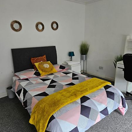 Double Room Close To Headingley Stadium Leeds  Eksteriør billede