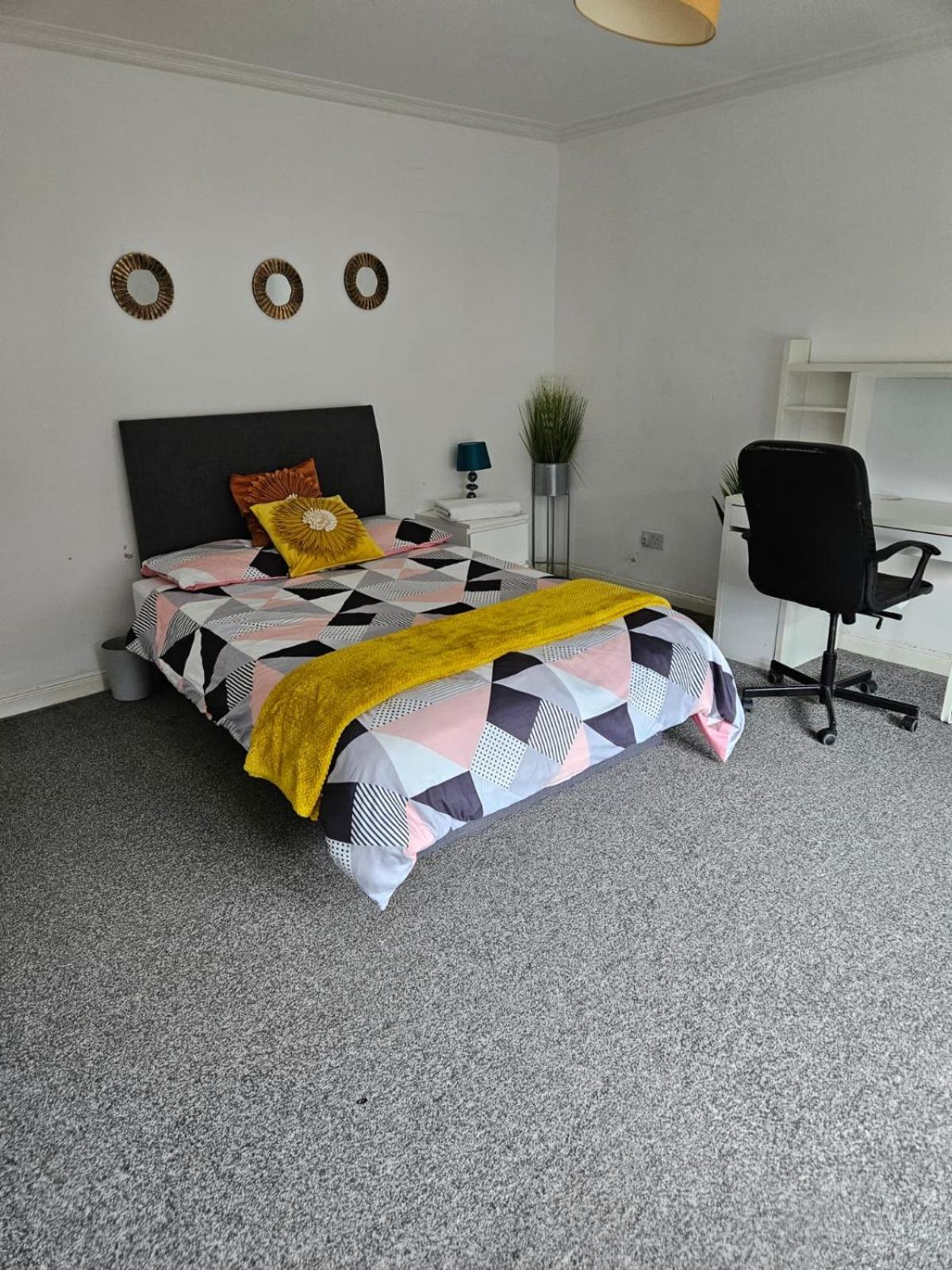 Double Room Close To Headingley Stadium Leeds  Eksteriør billede
